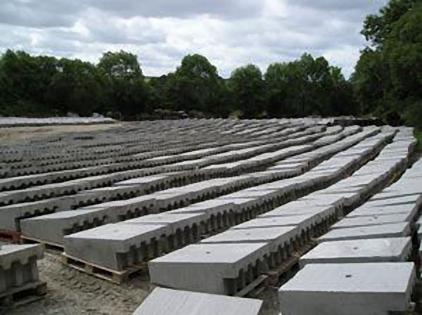 dam spillway concrete blocks