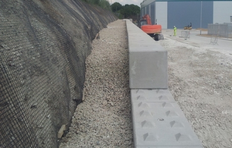 Legato Blocks - Retaining Wall 42