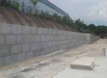 Legato Blocks - Retaining Wall 37