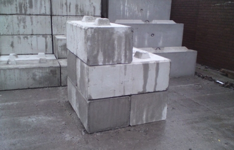 Hoarding Blocks - Kentledge Interlocking blocks