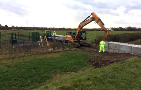 Block walls flood defence