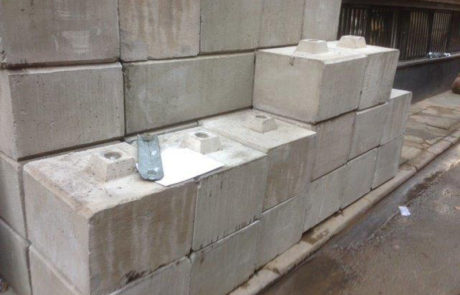 Kentledge blocks for timber hoarding