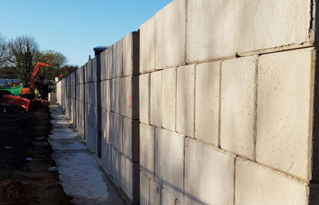Legato block retaining wall
